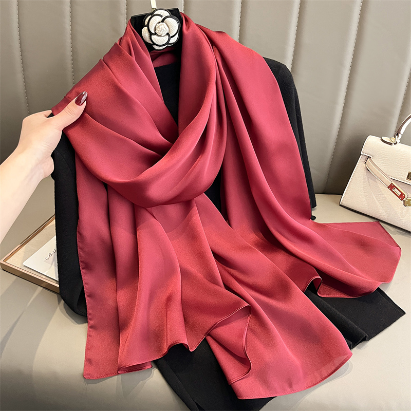 2024 Luxury Brand Spring Large - огляд і ціна Scarf Silk Square